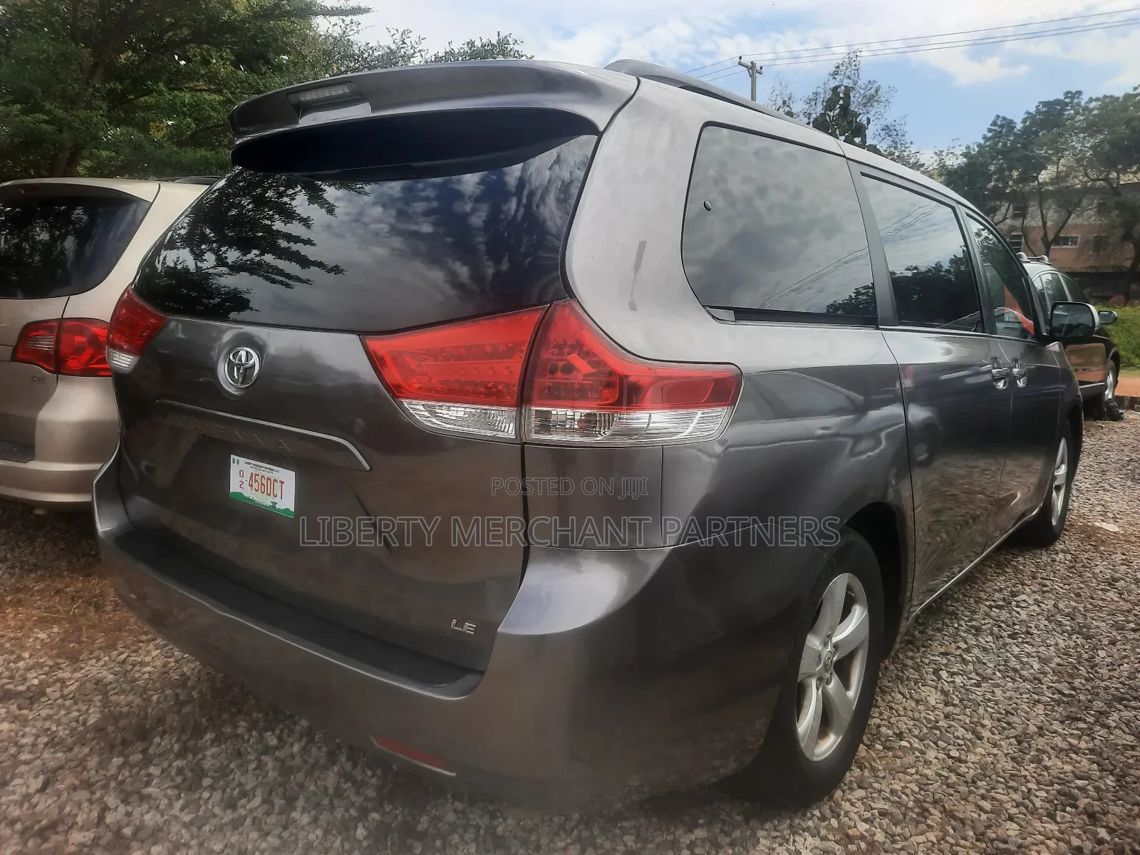 Toyota Sienna 2013 Gray