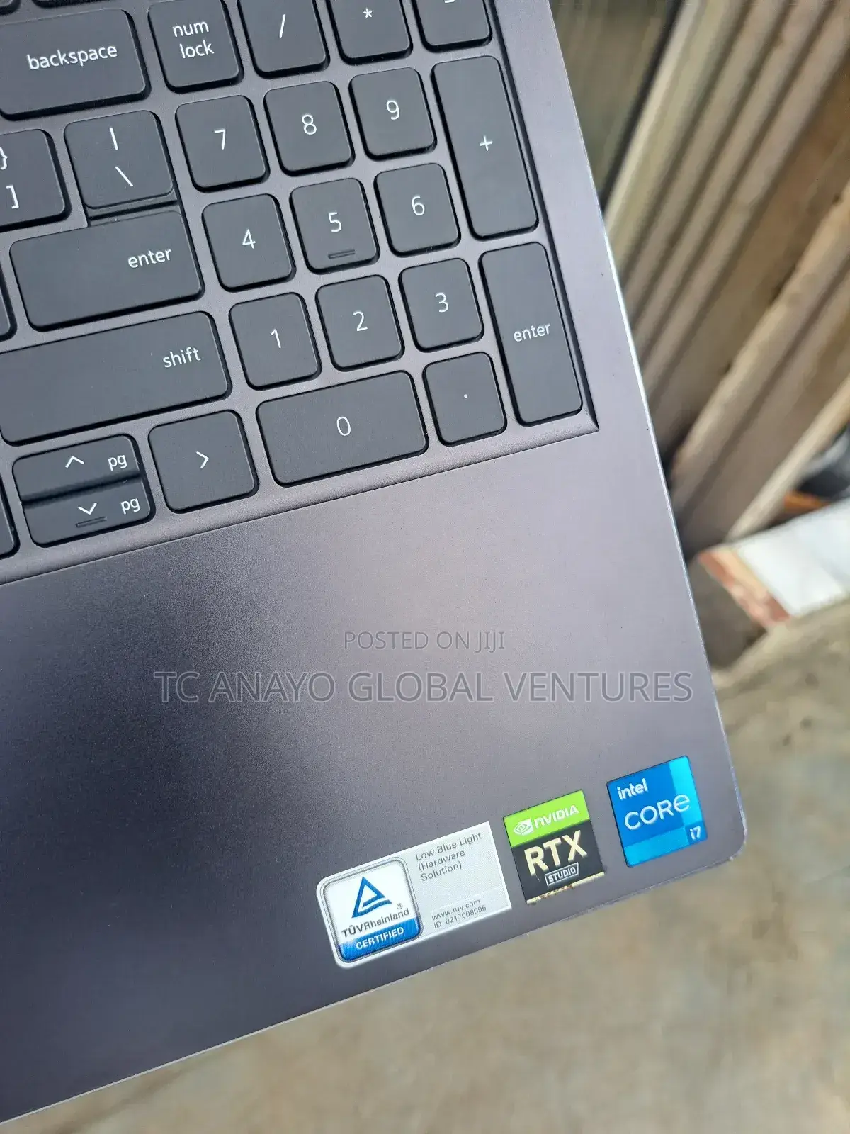 Laptop Dell Vostro 7510 16GB Intel Core i7 SSD 512GB