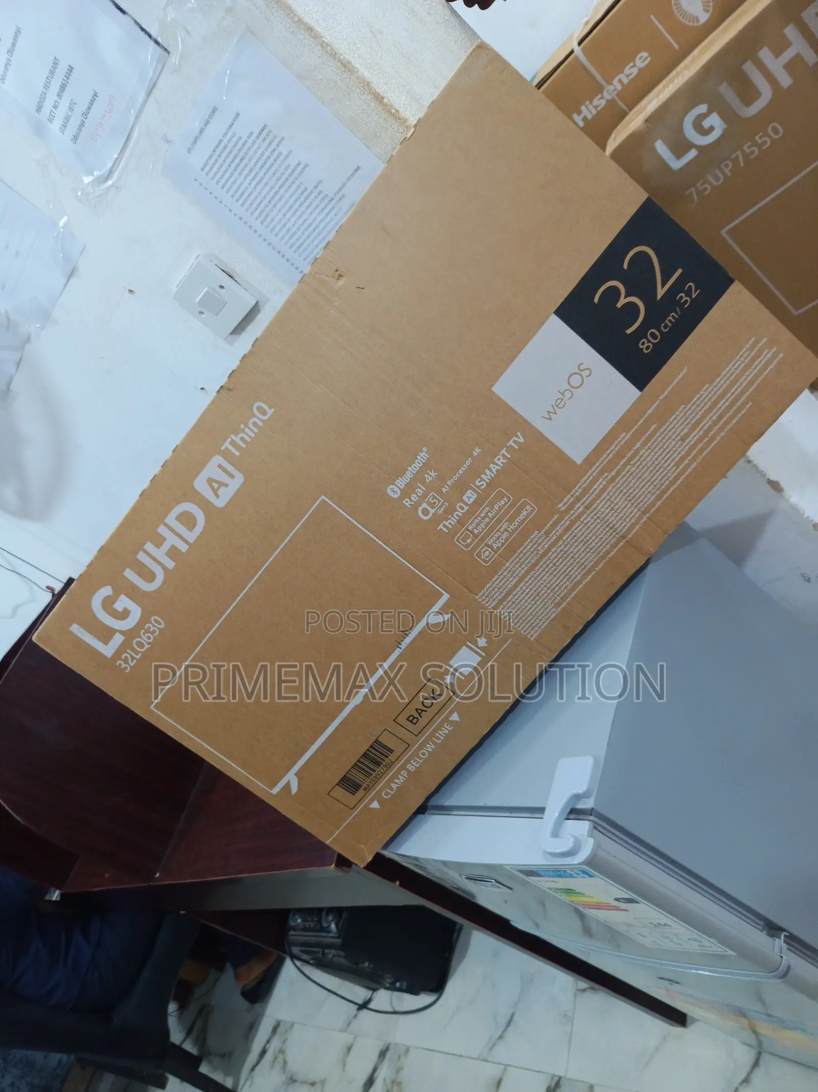 Lg 32" Smart Tv – Compact Powerful