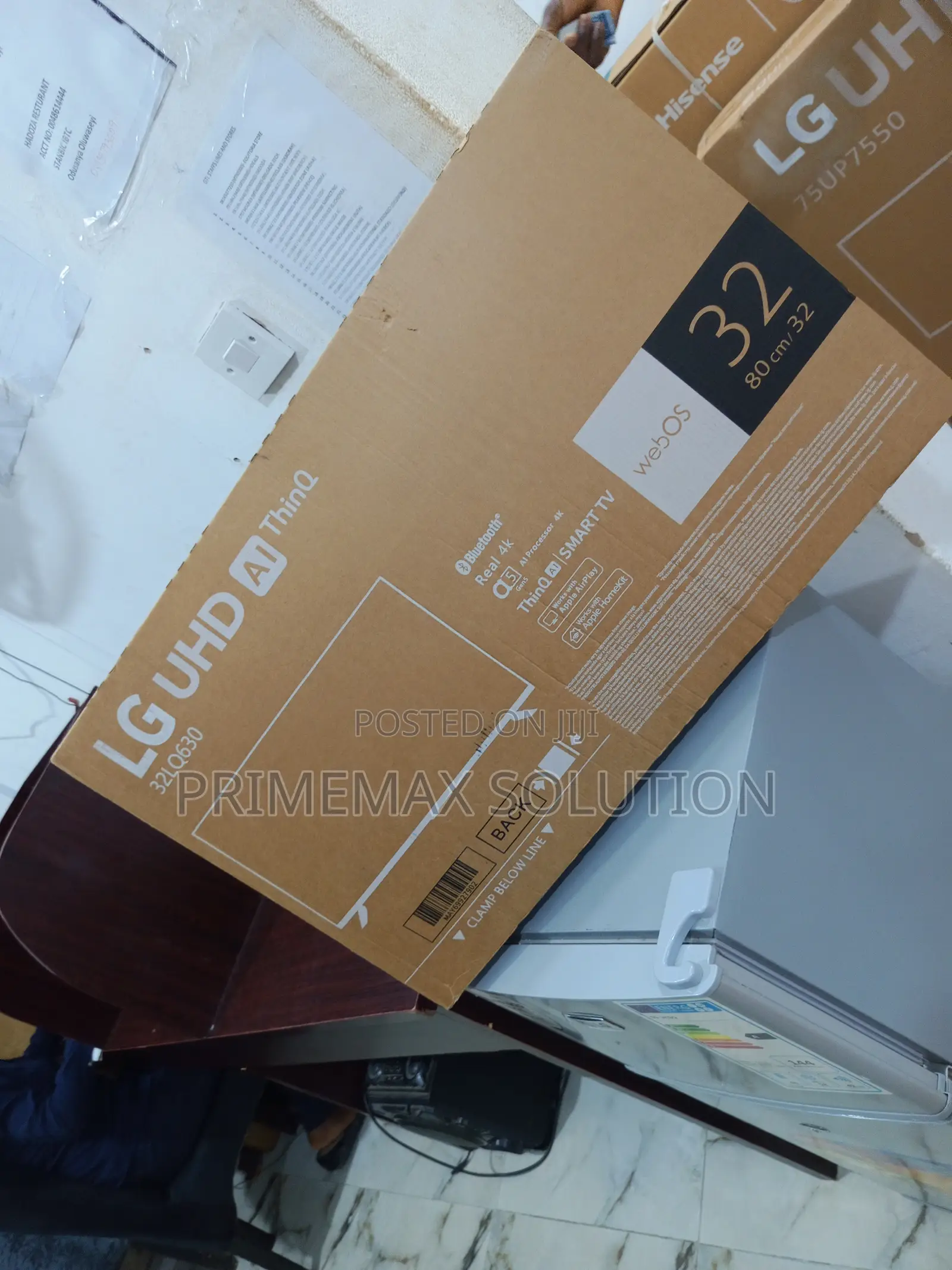 Lg 32" Smart Tv – Ideal for Small Spaces