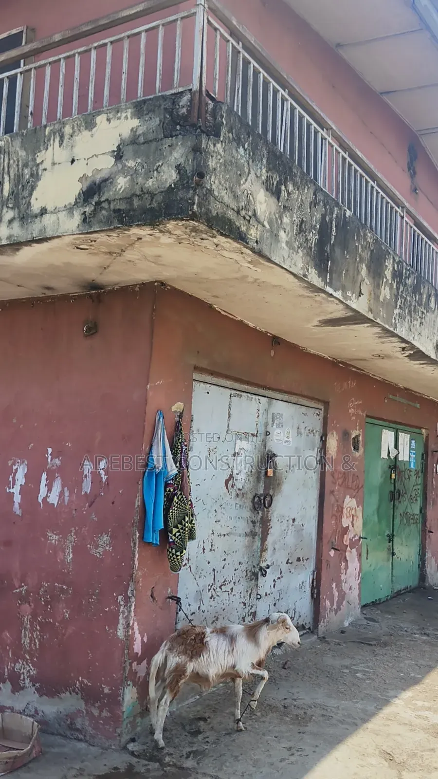 3bdrm Block of Flats in New Garage / Ojota for sale