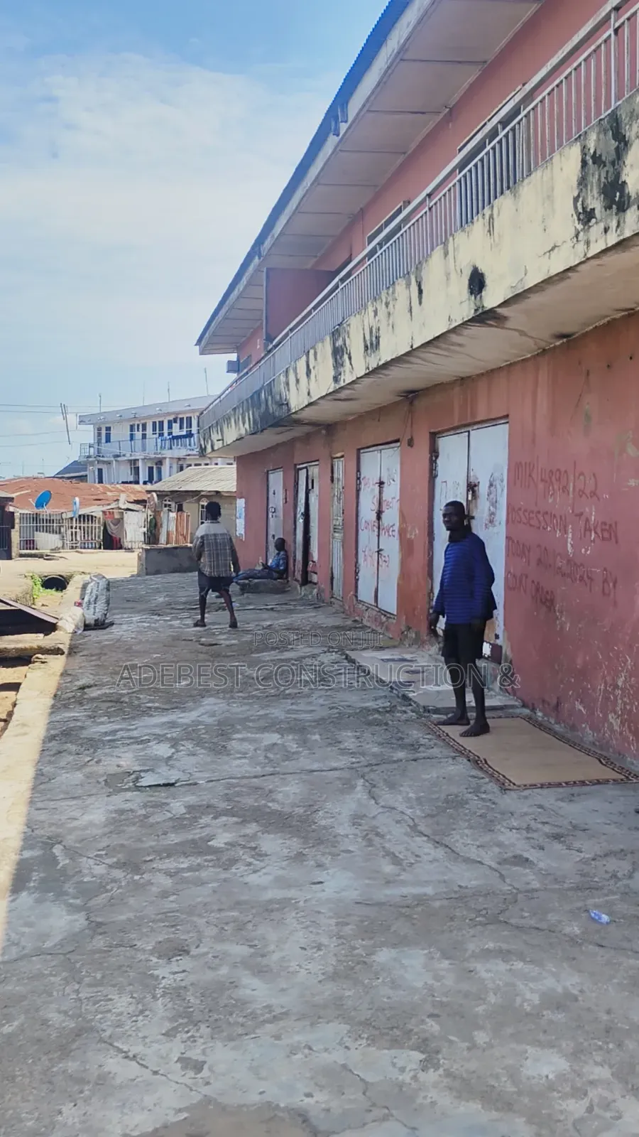3bdrm Block of Flats in New Garage / Ojota for sale