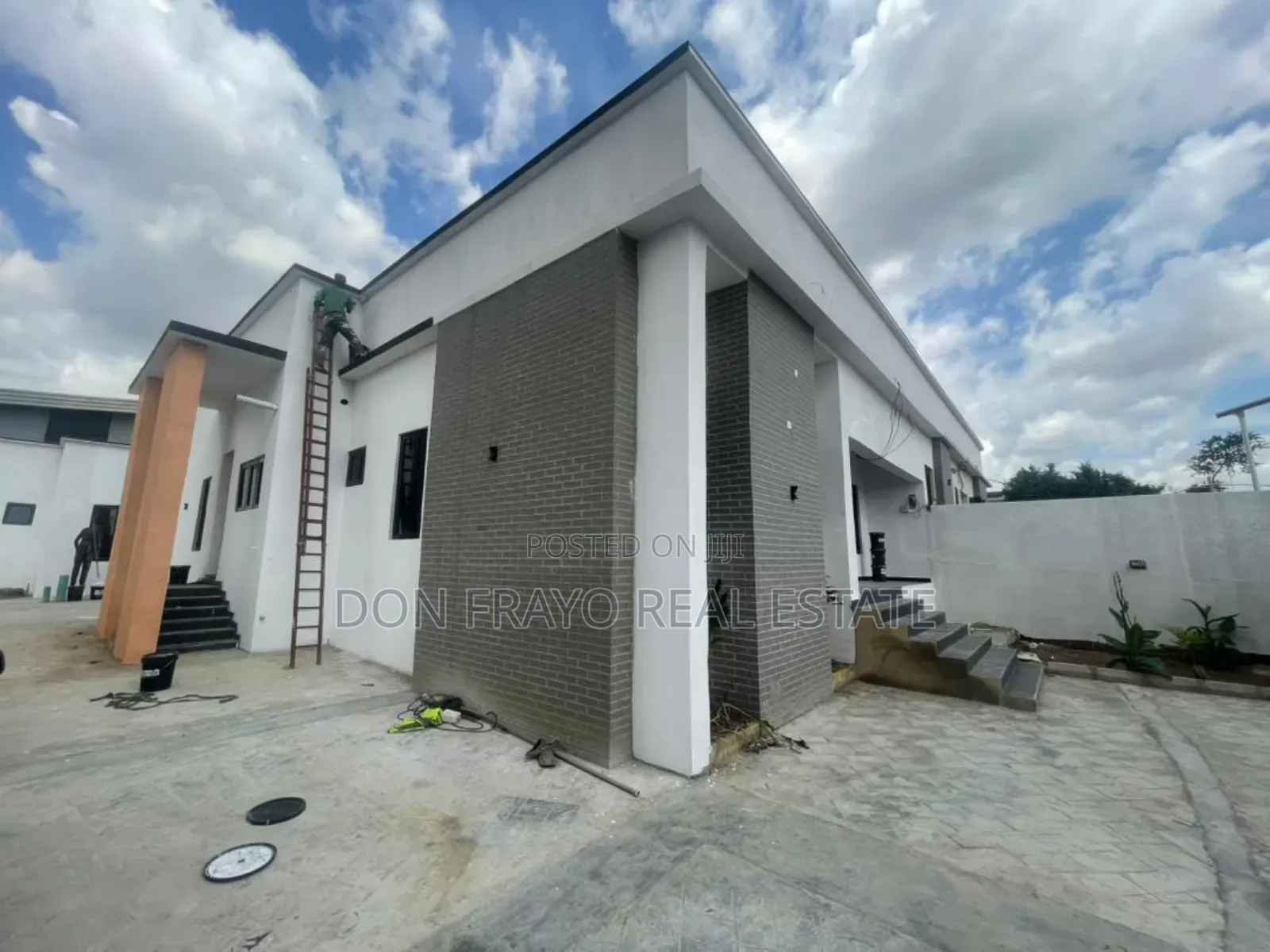 3bdrm Bungalow in Basorun Link Bodija for sale