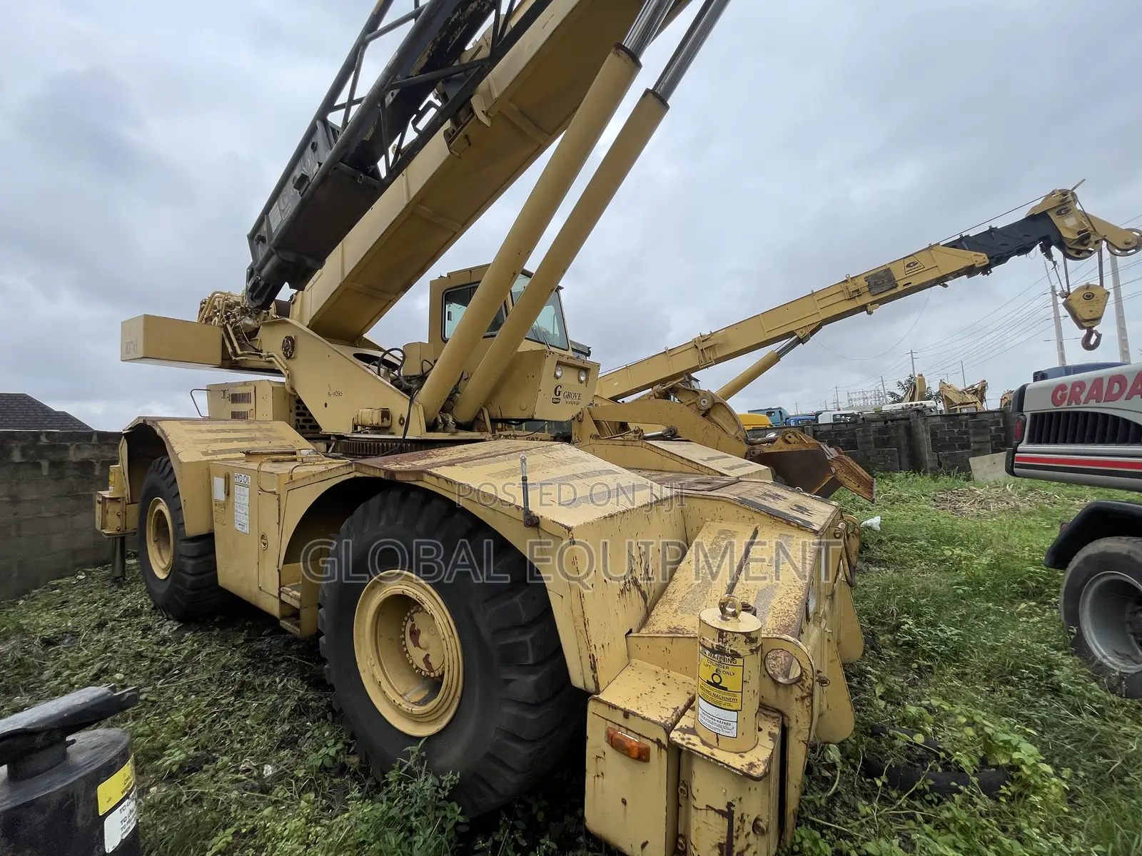 Grove Crane