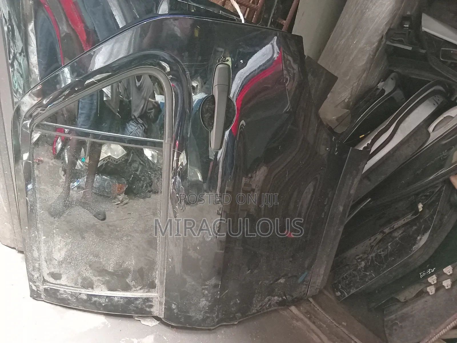 Ford Explorer 2017 Backdoor
