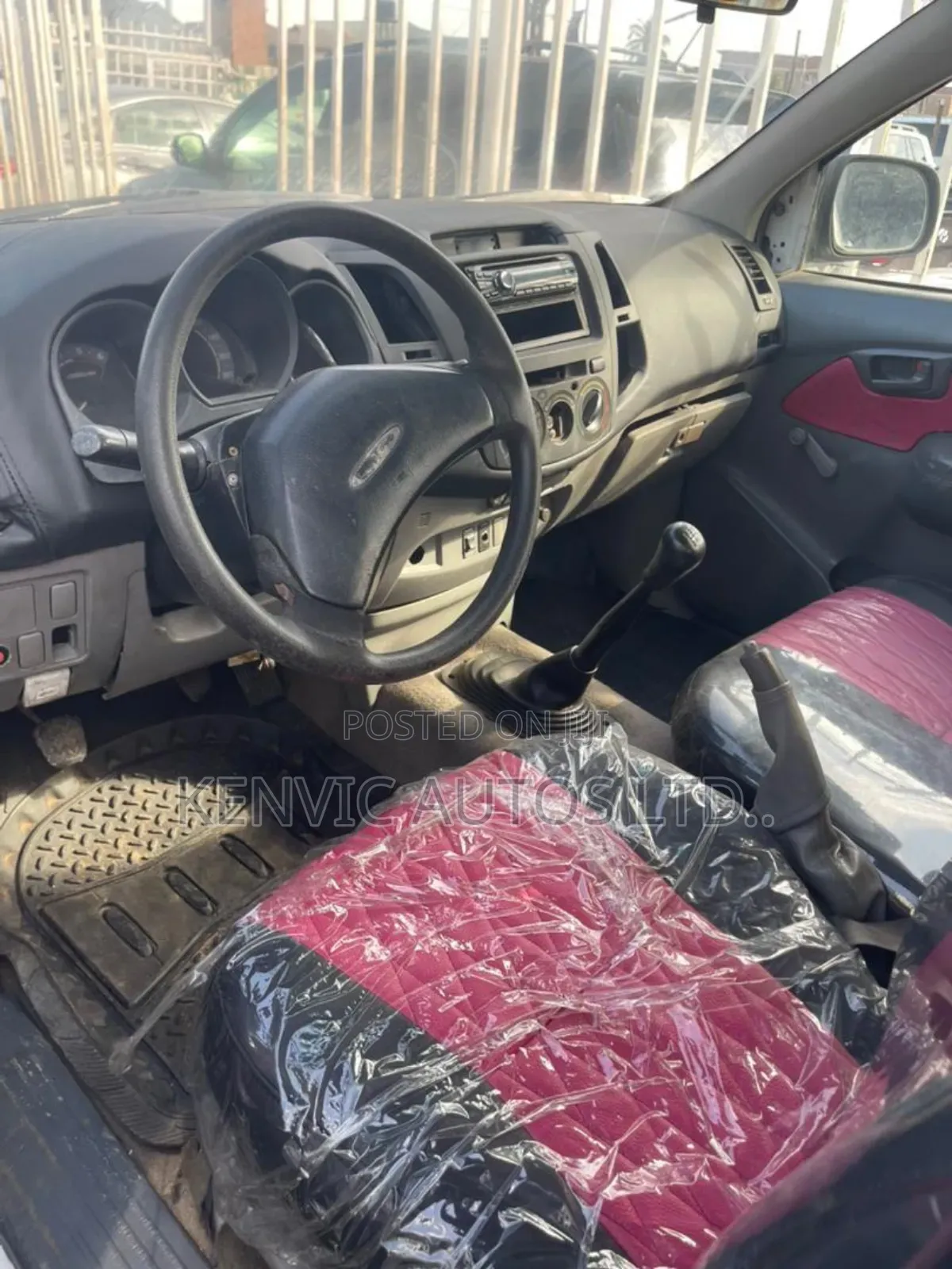 Toyota Hilux 2.0 VVT-i 2009 White