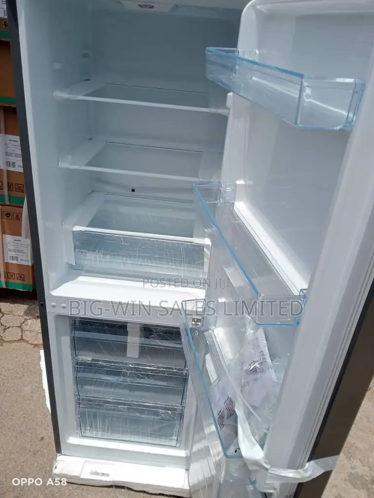 Hisense Refrigerator With Bottom Freezer 225l
