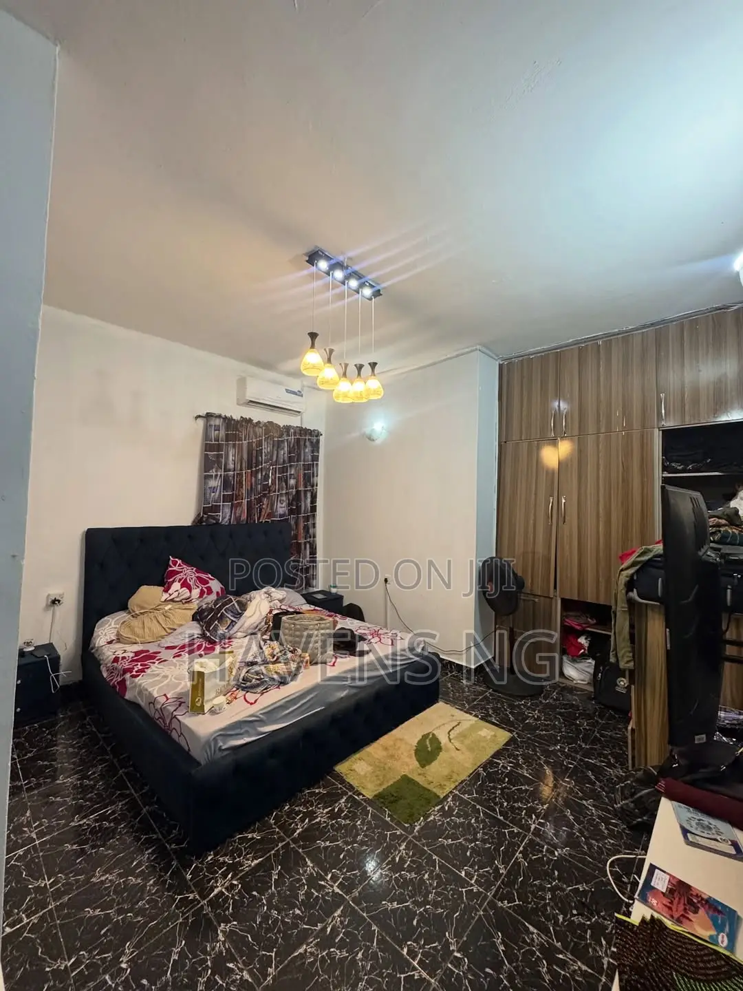 20bdrm Apartment in Obio-Akpor for sale