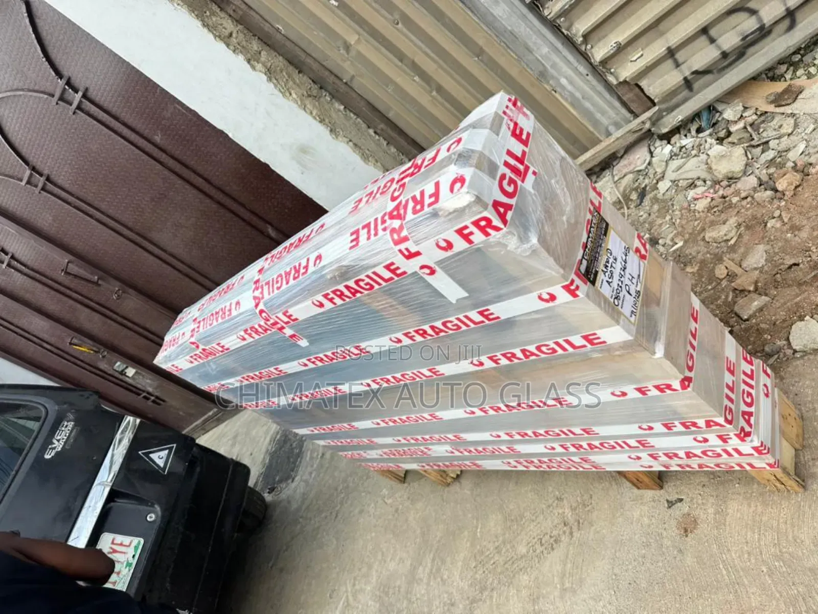 We Deliver All Windscreen Glass Outside Lagos State