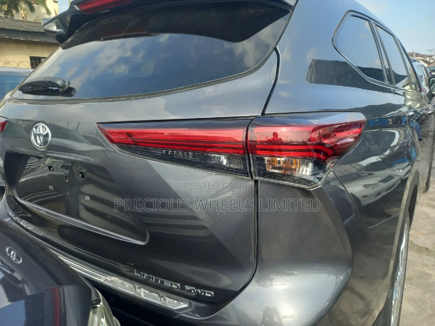 Toyota Highlander 2022 Gray