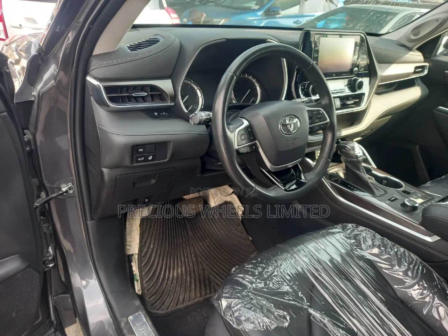 Toyota Highlander 2022 Gray