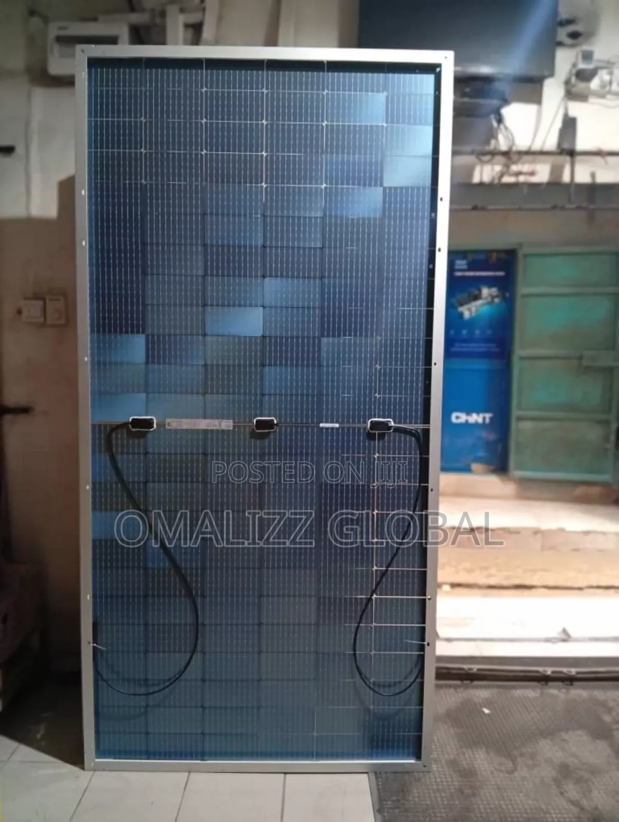560w Jinko Bi-Facial Solar Panel Monocrystalline