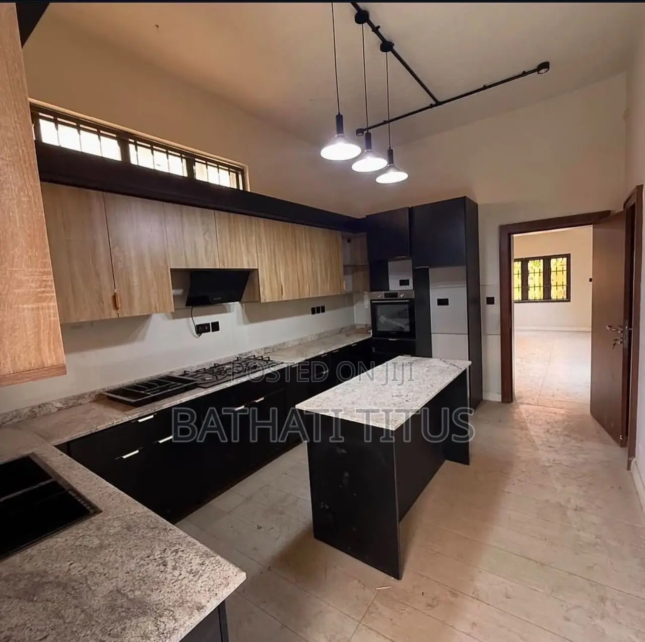 4bdrm Duplex in Life Camp for sale