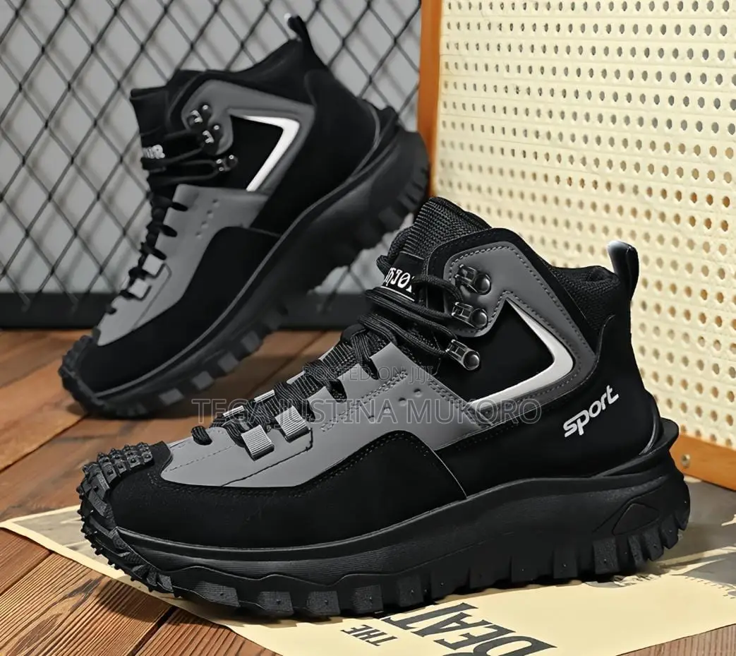 New Quality Fashion Sneakers