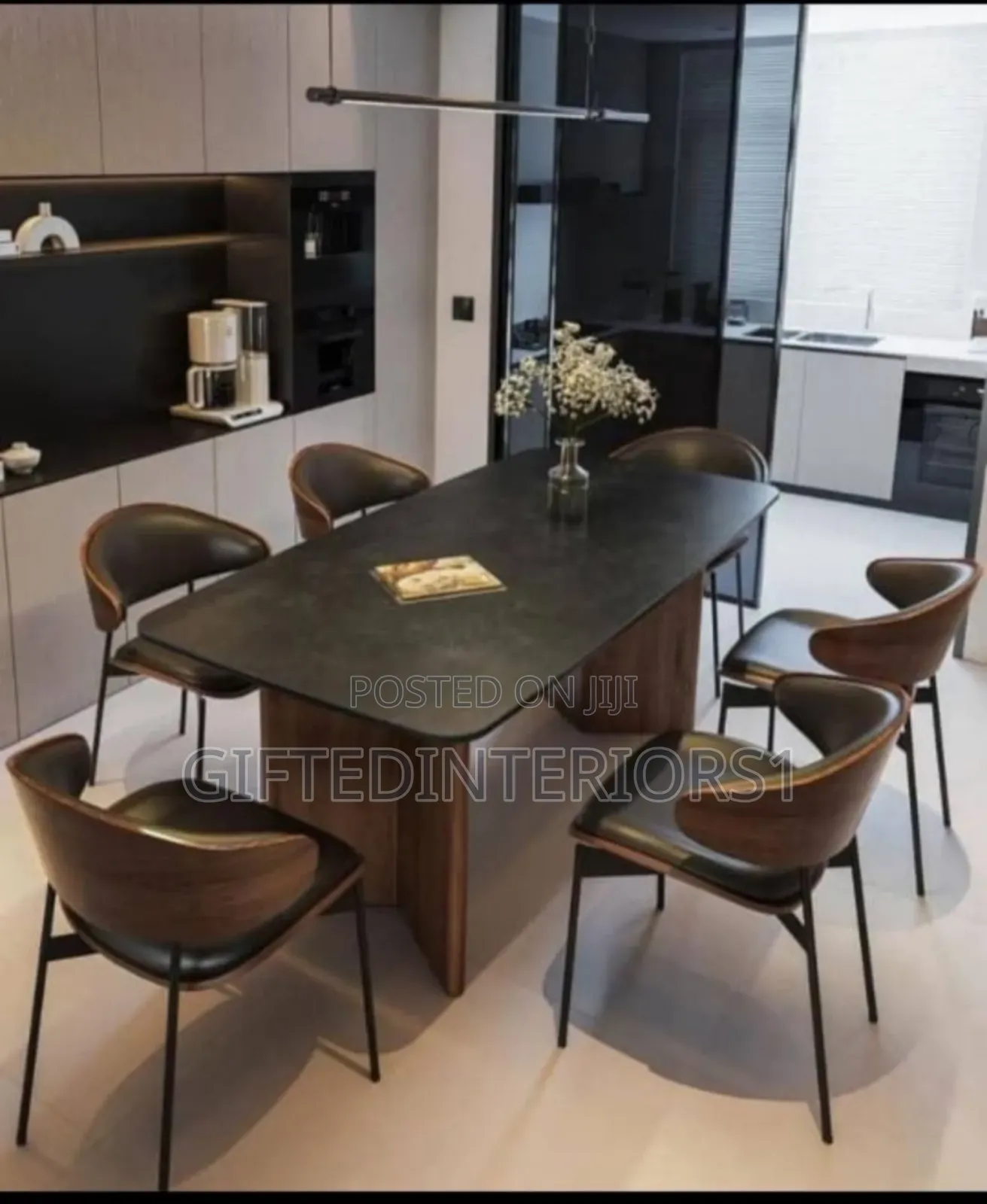 Luxury 6 Seaters Dinning Set