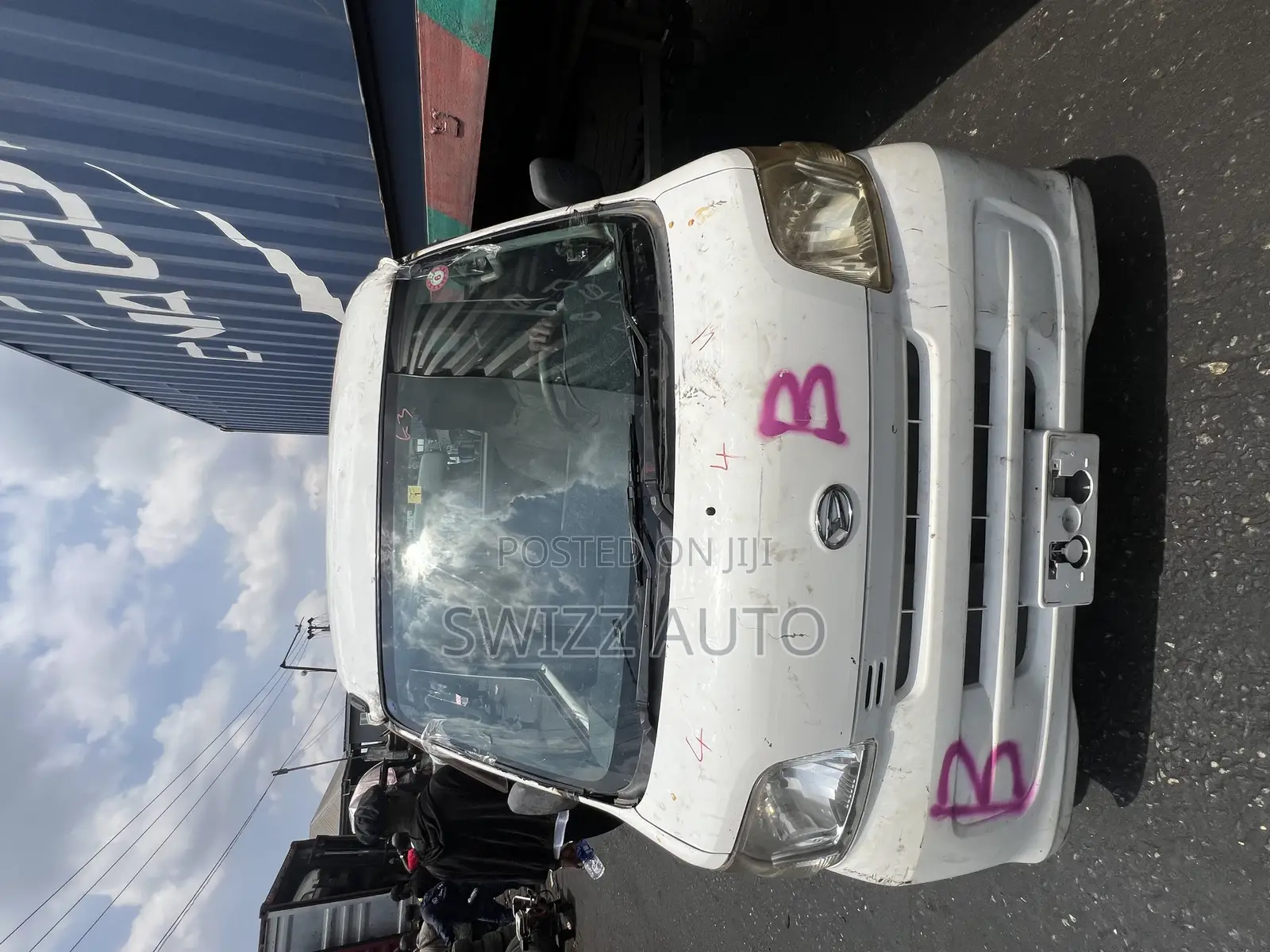 Daihatsu Hijet 2012 White