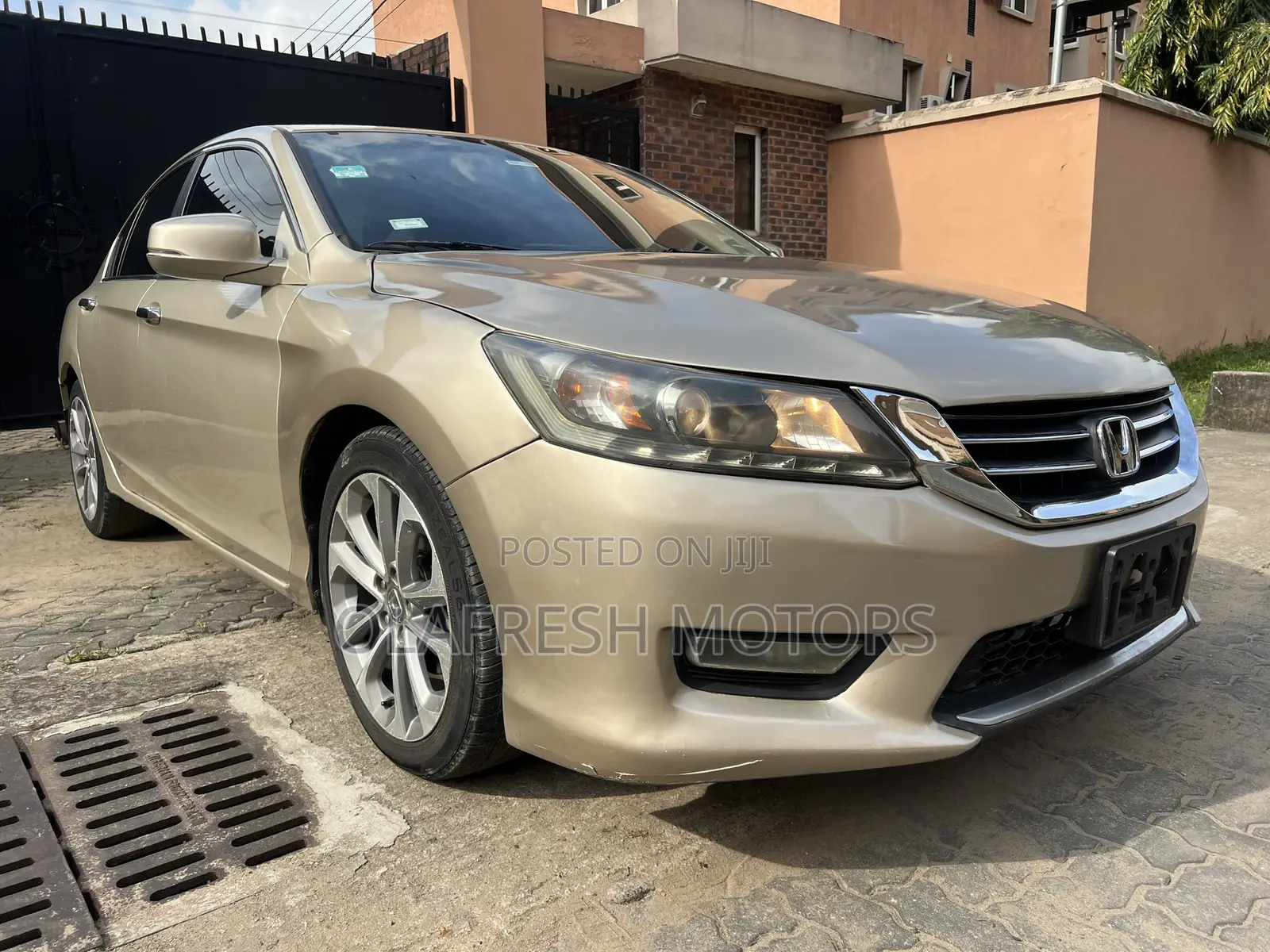 Honda Accord 2013 Gold