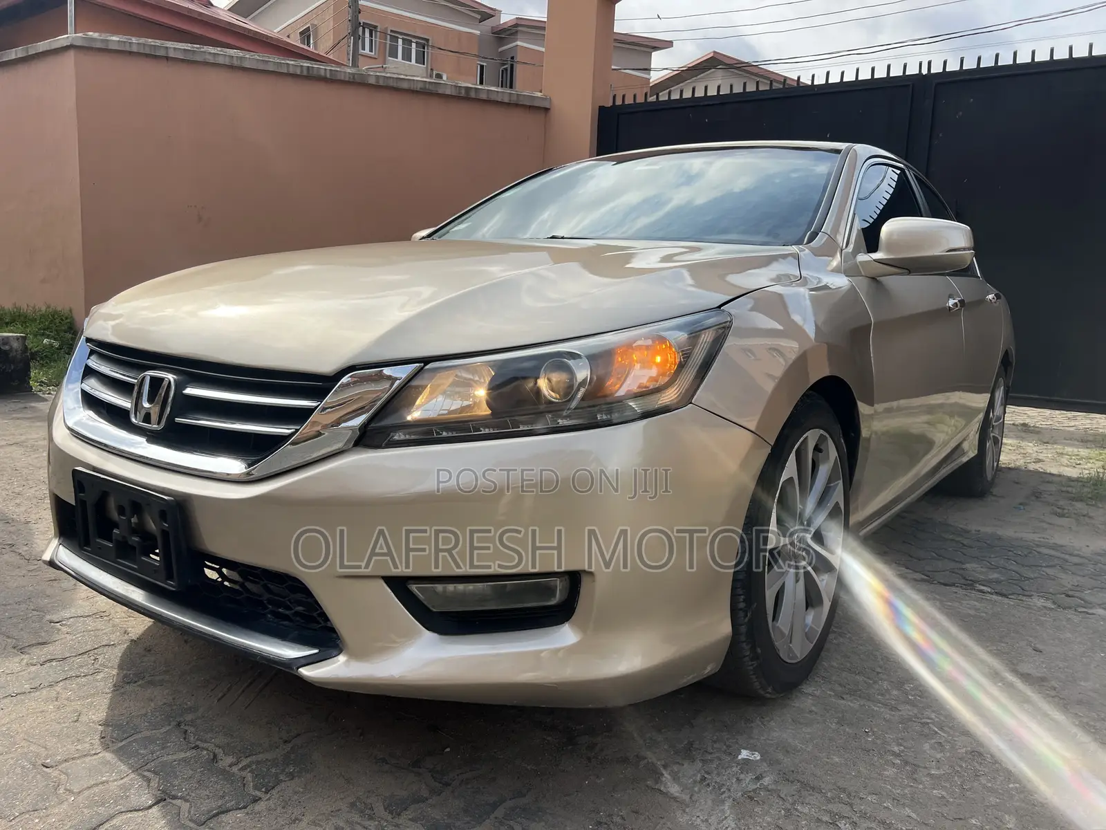 Honda Accord 2013 Gold