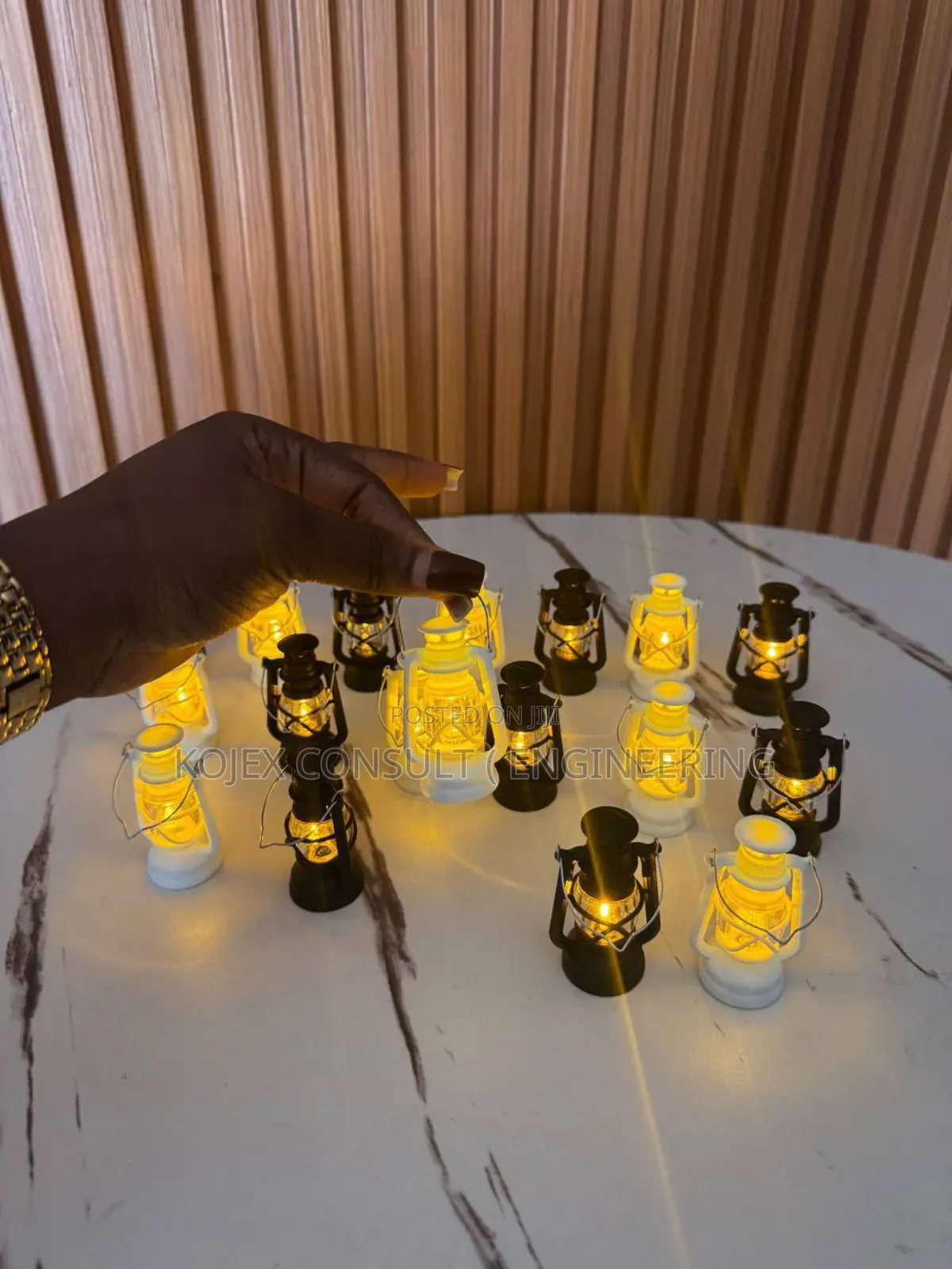 Romantic Mini Lantern for Table Decor for Party Set Up Anniversary .