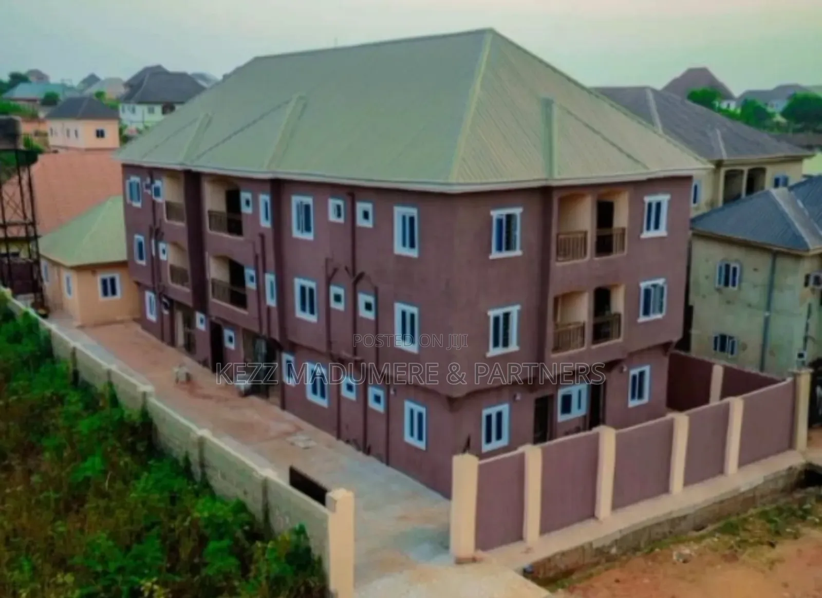 2bdrm Block of Flats in 16 Units Of 2, Enugu for sale
