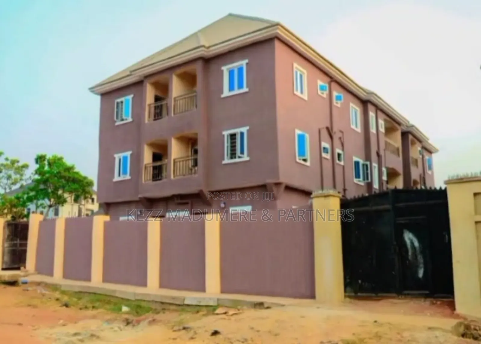 2bdrm Block of Flats in 16 Units Of 2, Enugu for sale