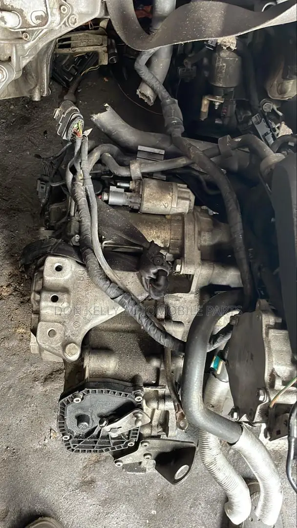Passat Tsi and Passat Cc Engine Double Oil Switch