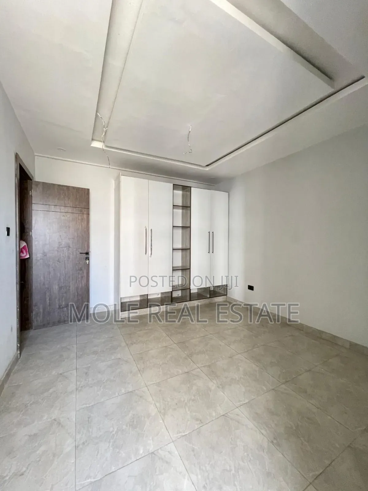 1,200sqm Shoping Complex 150 Shops Broad Street Lagos