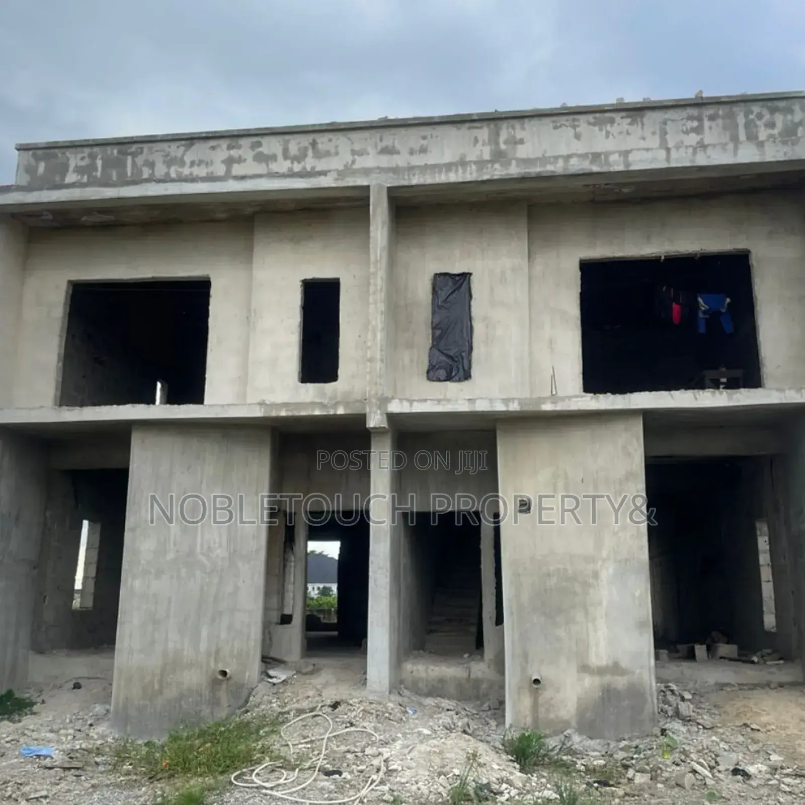 4bdrm Duplex in Warri Delta State for sale