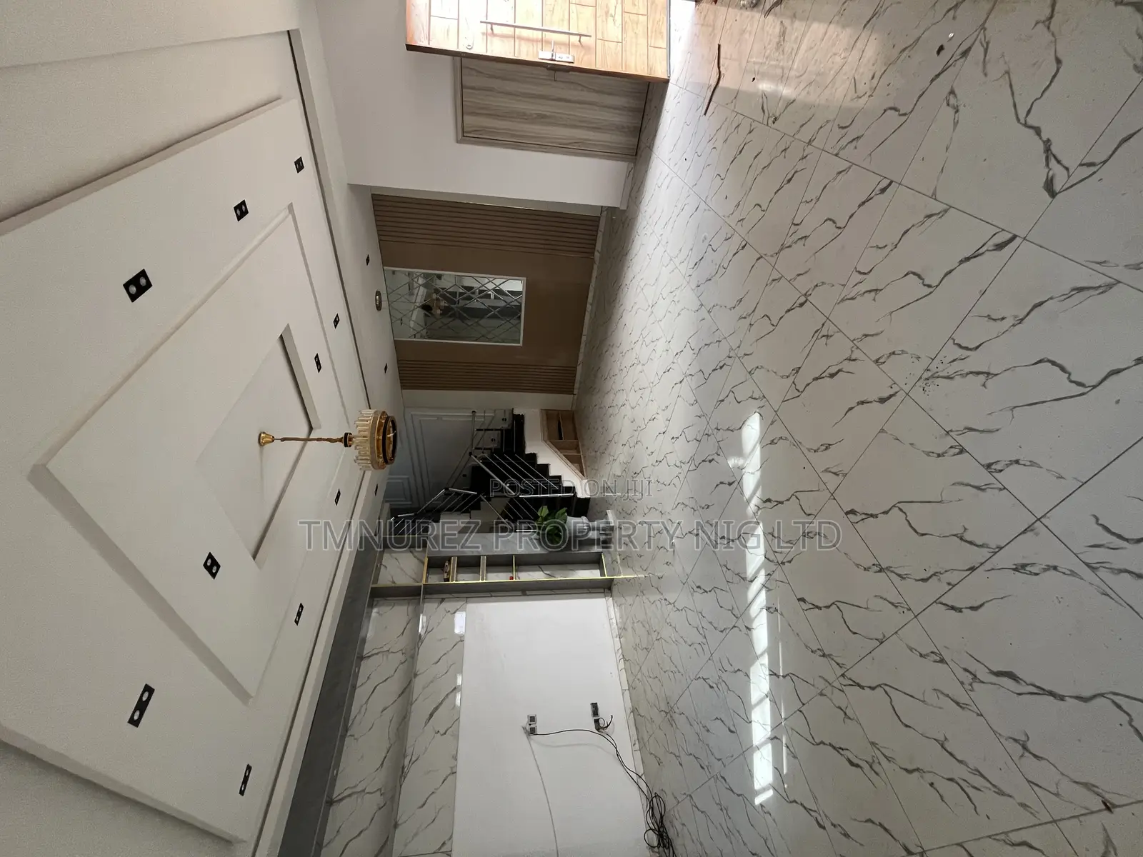 5bdrm Duplex in Off Orchid Road, Lekki for rent