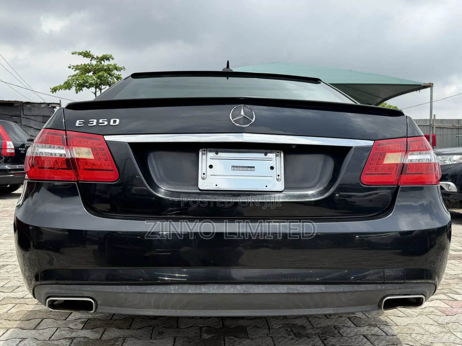 Mercedes-Benz E350 Base 4Matic Sedan AWD (3.5L 6cyl 7A) 2010 Black