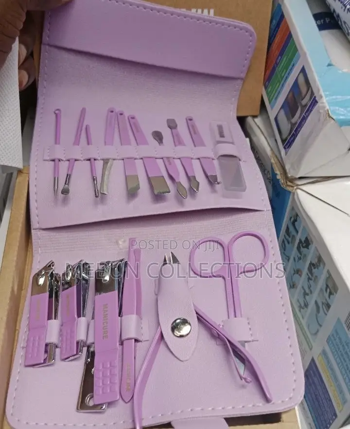Unisex 16 in 1 Manicure Kit Professional Nail Kit