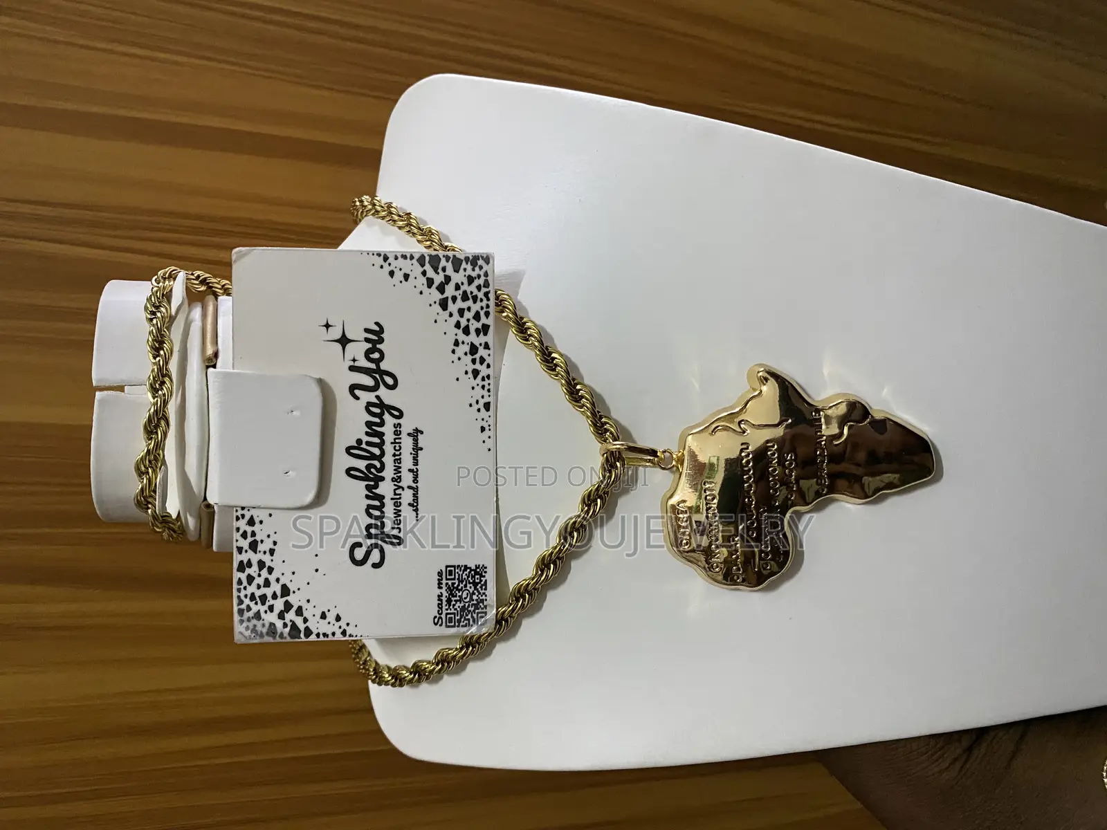 Map of Africa Necklace Bracelet Set