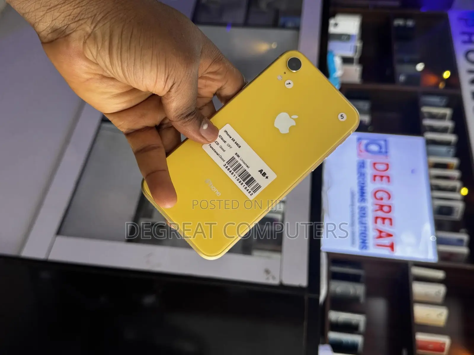 Apple iPhone XR 64 GB Yellow