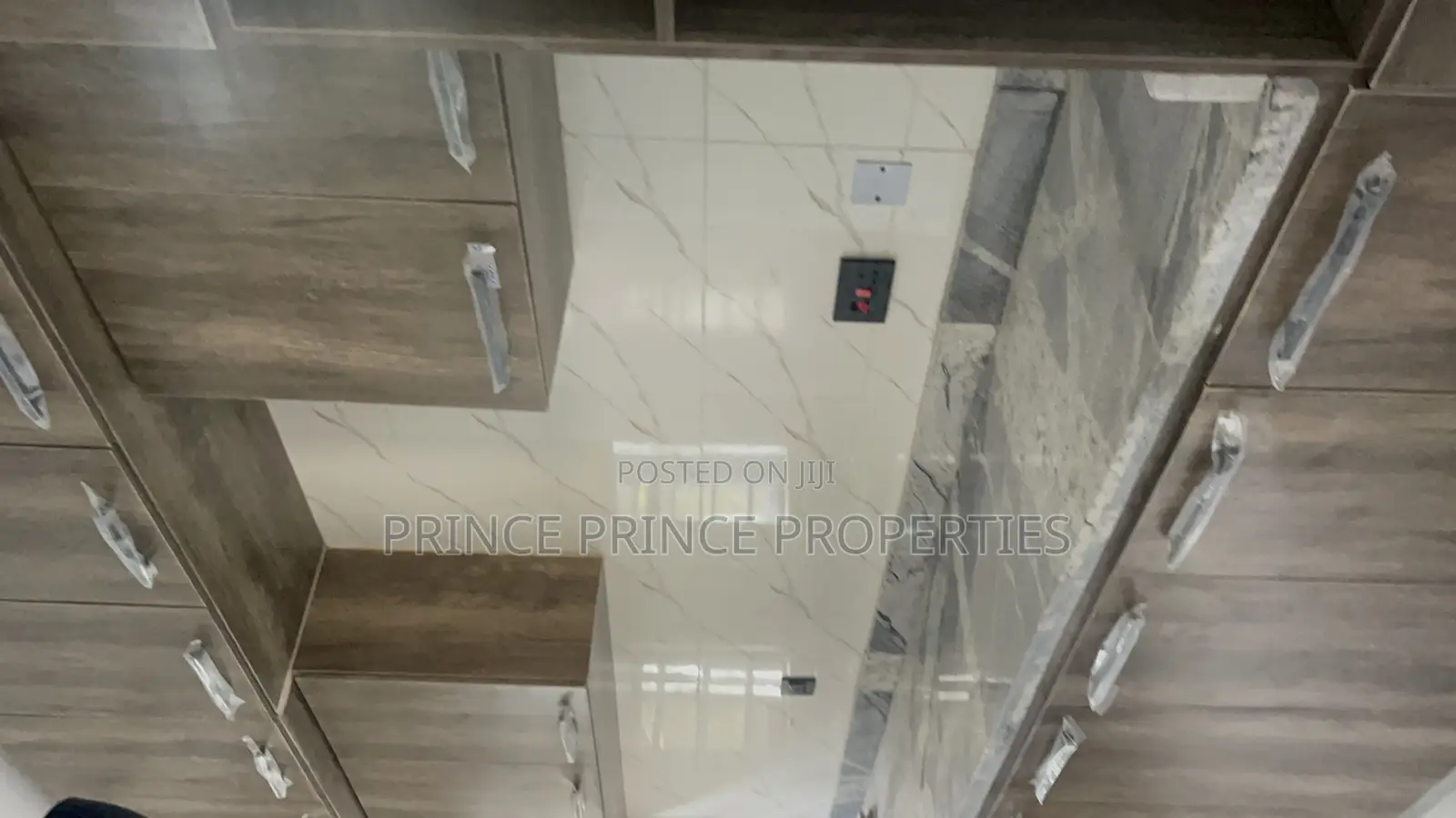 Furnished 2bdrm Block of Flats in Surulere for rent