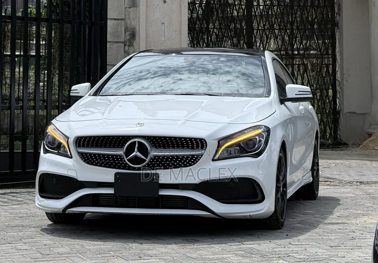Mercedes-Benz CLA-Class CLA 250 4MATIC Sedan 2018 White