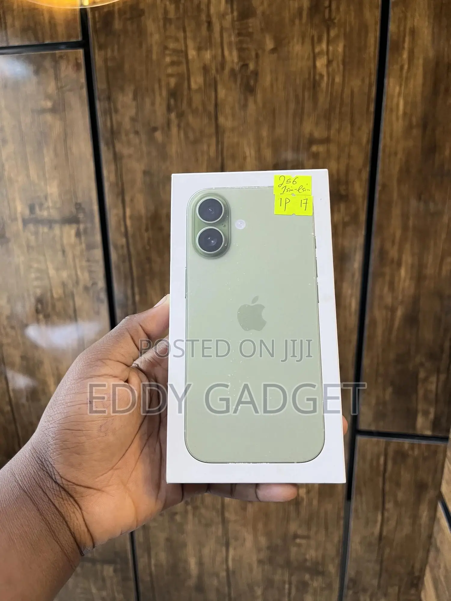New Apple iPhone 17 256 GB