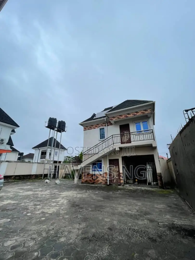 5bdrm Duplex in Obio-Akpor for sale