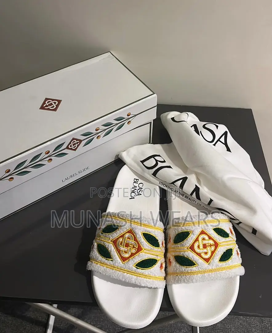 Casablanca Classic Slide 40-46 Available