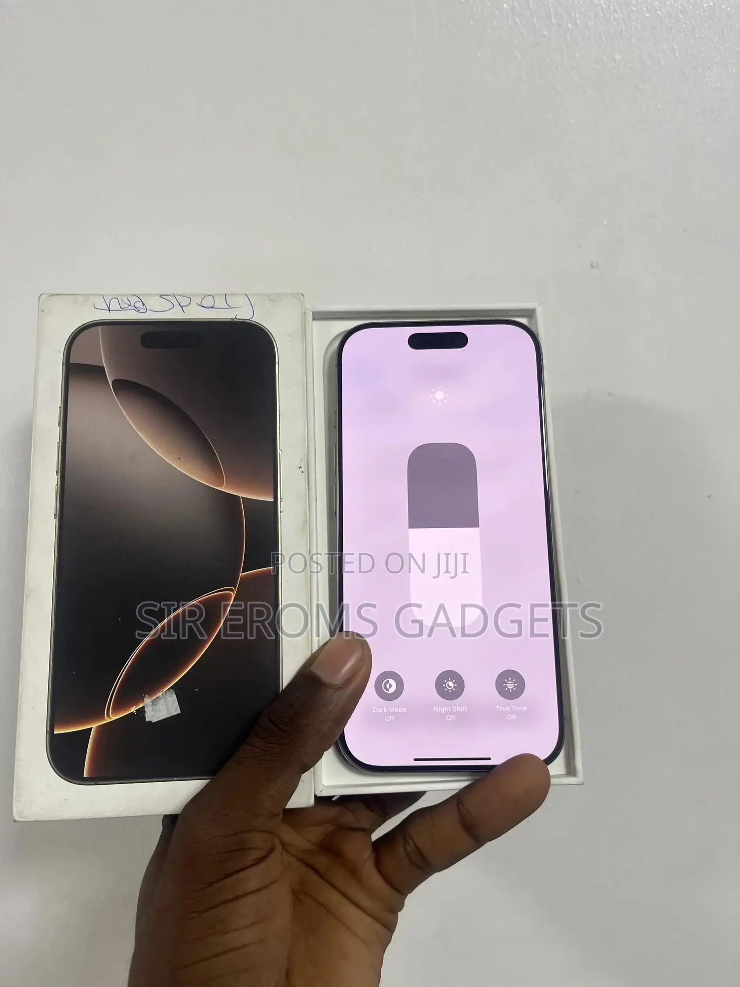 Apple iPhone 16 Pro 128 GB Gold