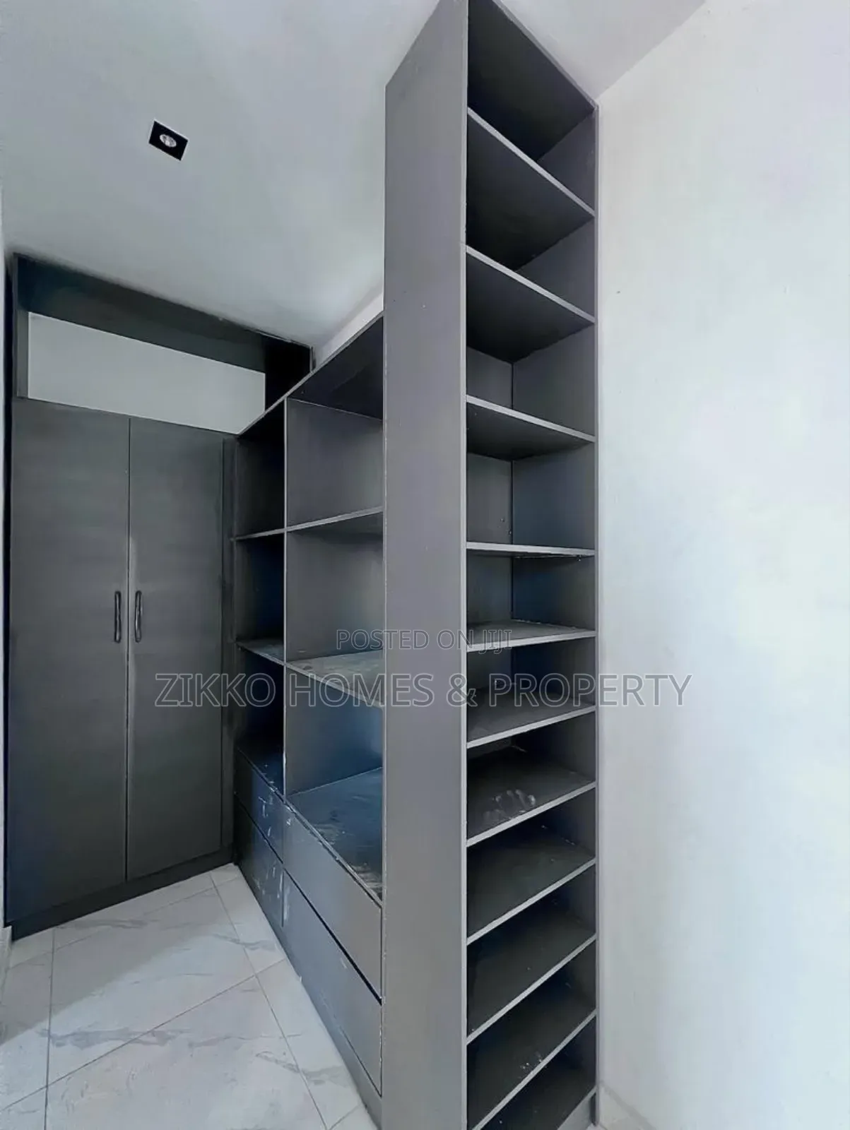 2bdrm Apartment in Ikate, Lekki Phase 1 for sale