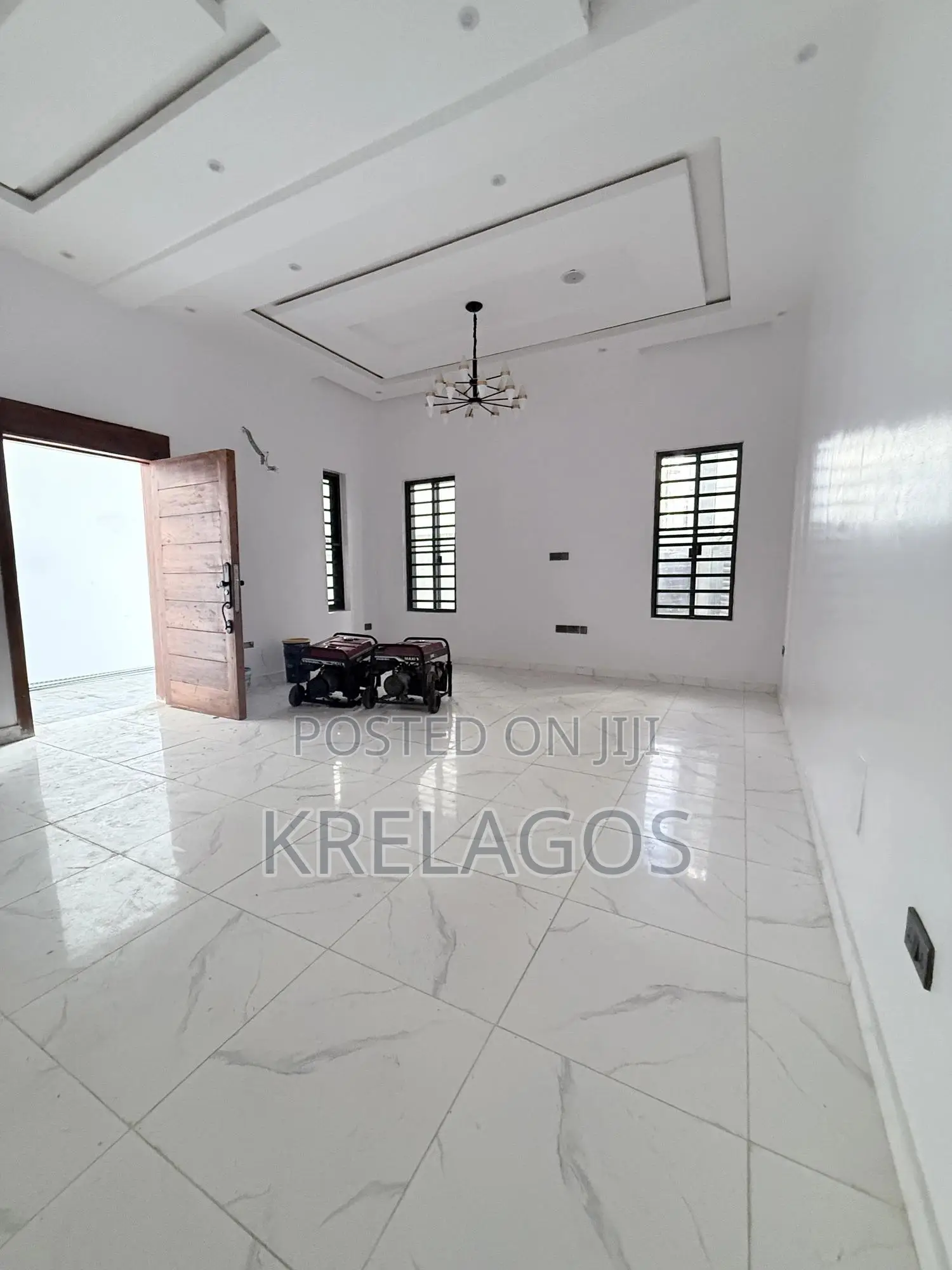 5bdrm Duplex in Ologolo for sale