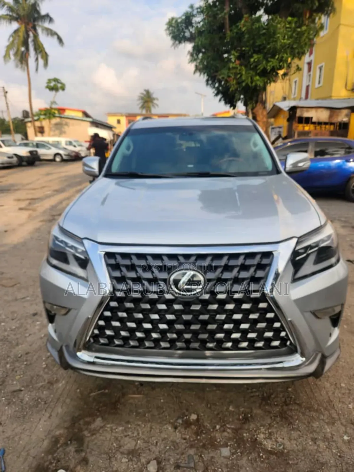 Lexus GX 2012 Silver
