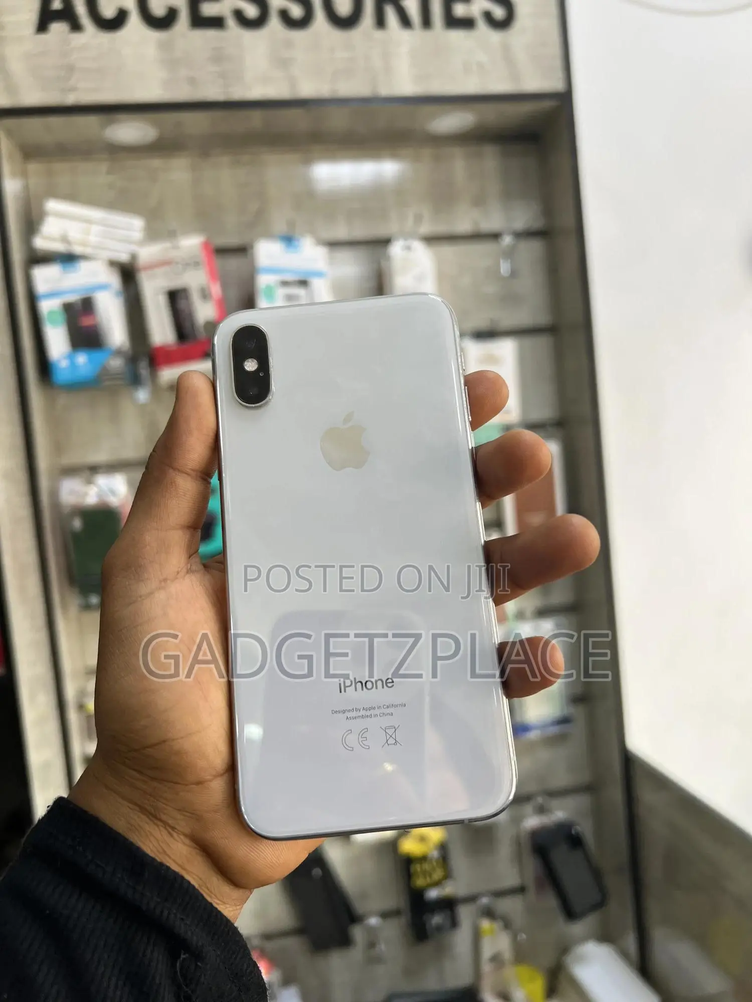 Apple iPhone XS 64 GB White