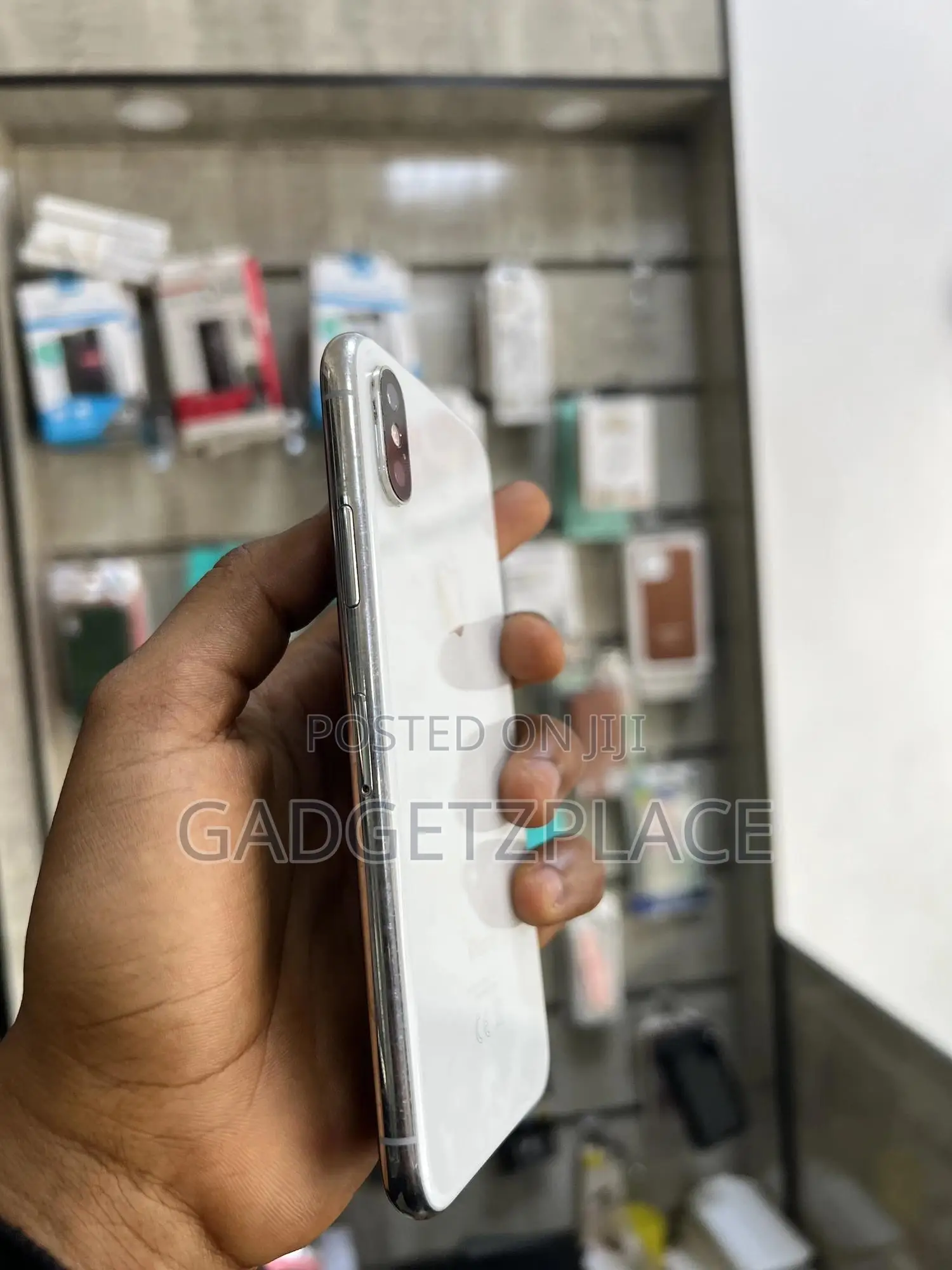 Apple iPhone XS 64 GB White