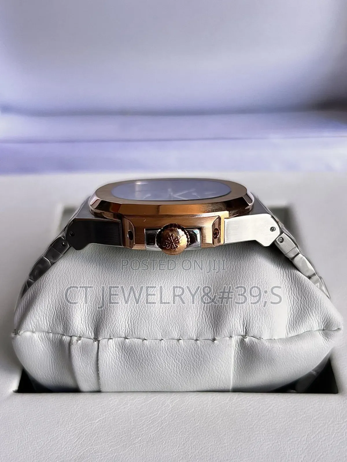 Patek P Nautilus 5712 Blue Dial Moon Phase Two Tone