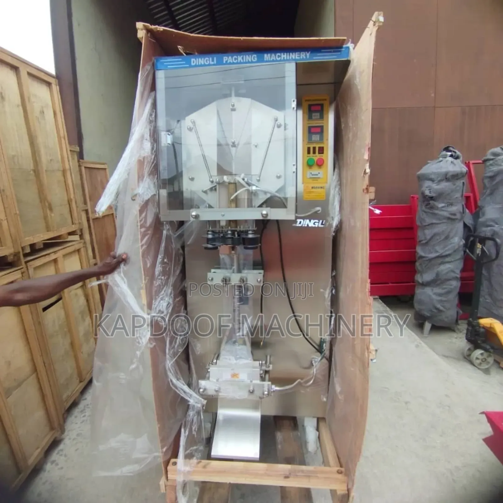 Automatic Liquid Sachets Packaging Machine ( Pure Water Machine)