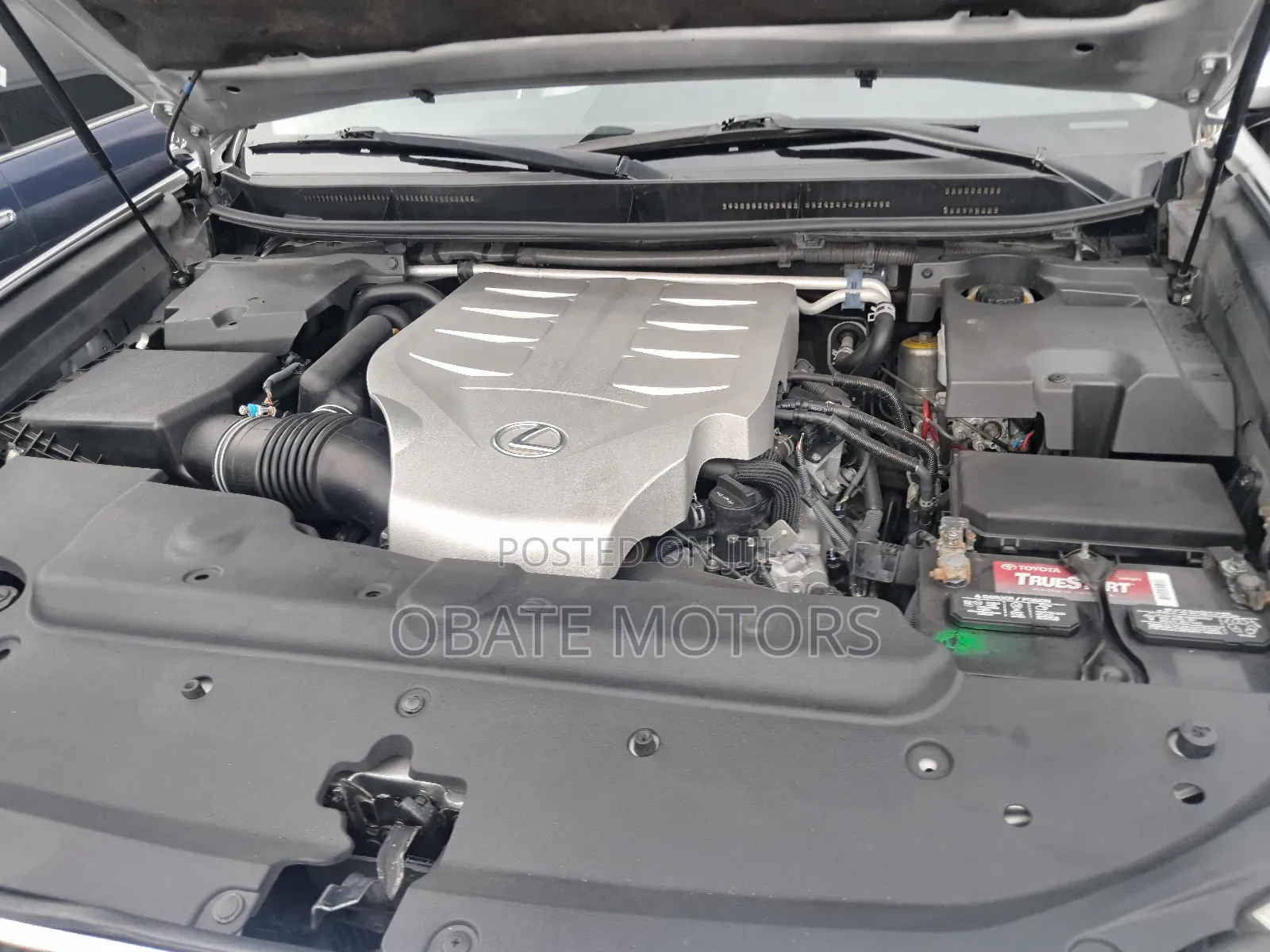 Lexus GX 460 Premium 2012 Silver
