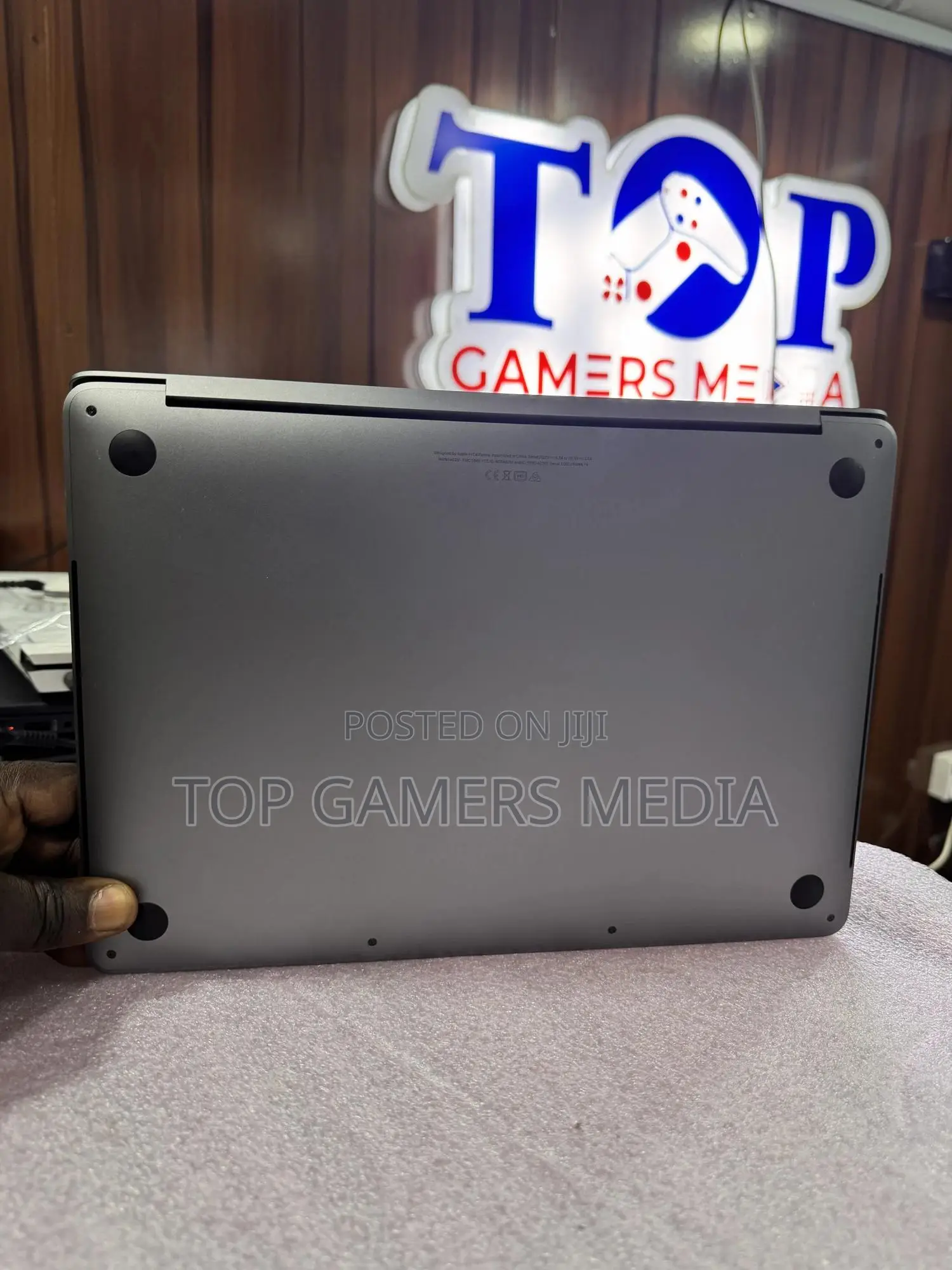 Laptop Apple MacBook Pro 2019 32GB Intel Core i7 SSD 512GB