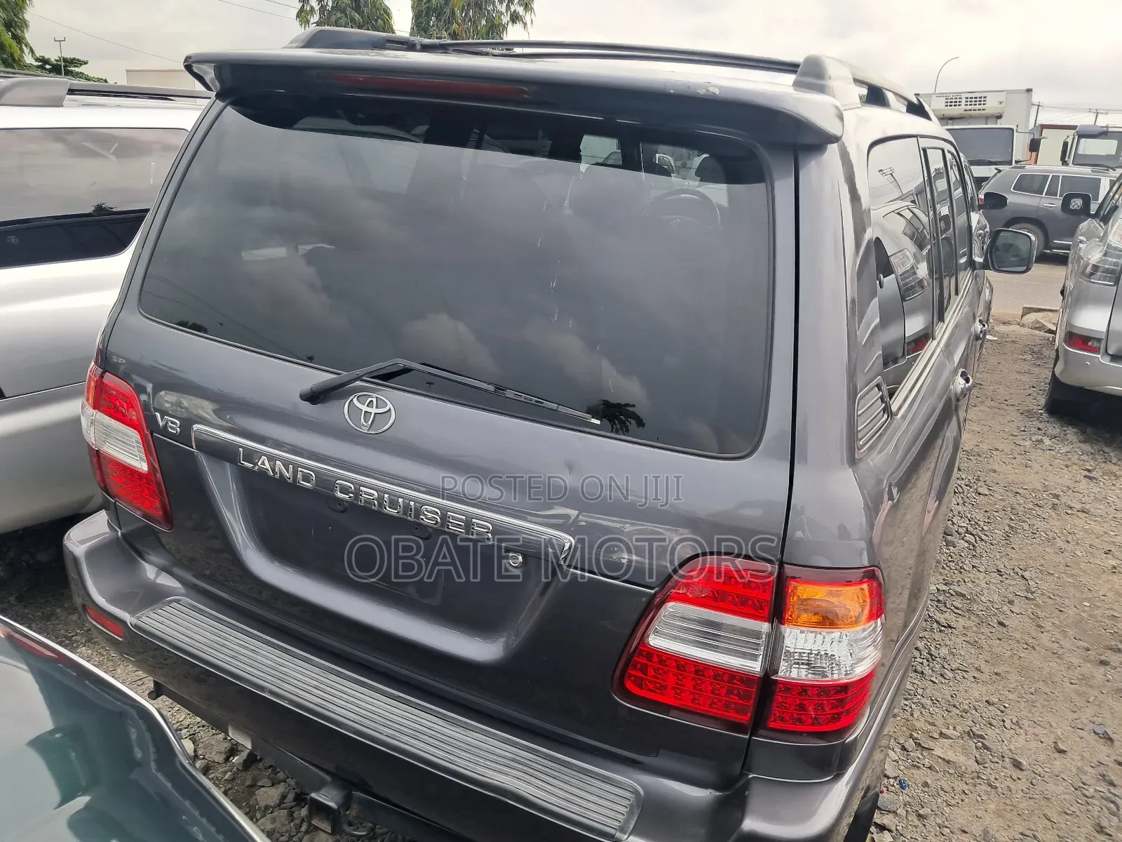 Toyota Land Cruiser 3.0 D-4D Executive 2005 Gray