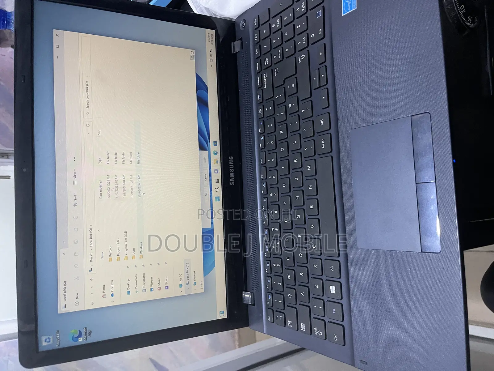 Laptop Samsung NP400B2B 4GB Intel Core i3 HDD 500GB